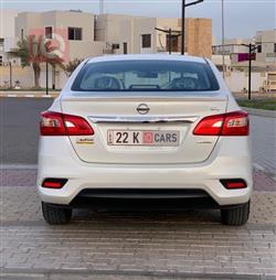 نيسان سنترا